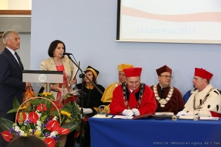 Gratulacje i życzenia z okazji jubileuszu 15-lecia PWSZ im. Witelona w Legnicy Gratulacje i życzenia z okazji jubileuszu 15-lecia PWSZ im. Witelona w Legnicy