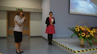 Ślubowanie małych studentów i opowieści o kosmosie Ślubowanie małych studentów i opowieści o kosmosie