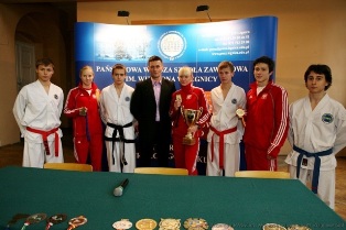 Lukasz Stawarz Trenerem Reprezentacji Polski mężczyzn w Taekwon-do Łukasz Stawarz Trenerem Reprezentacji Polski mężczyzn w Taekwon-do